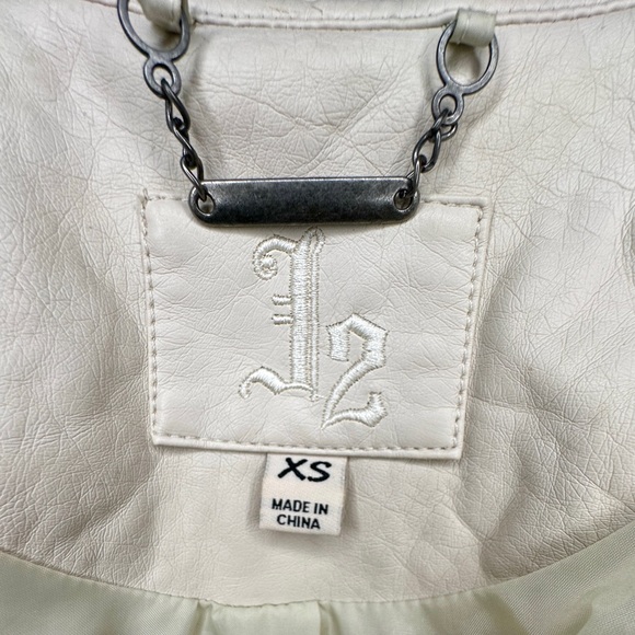 J2 By Jou Jou. Full Zip Distressed Faux Leather Moto Jacket. Size - X-Small - Picture 11 of 12